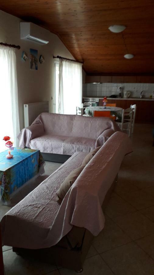 リメナリア House Dilena Tsimtsiriヴィラ エクステリア 写真